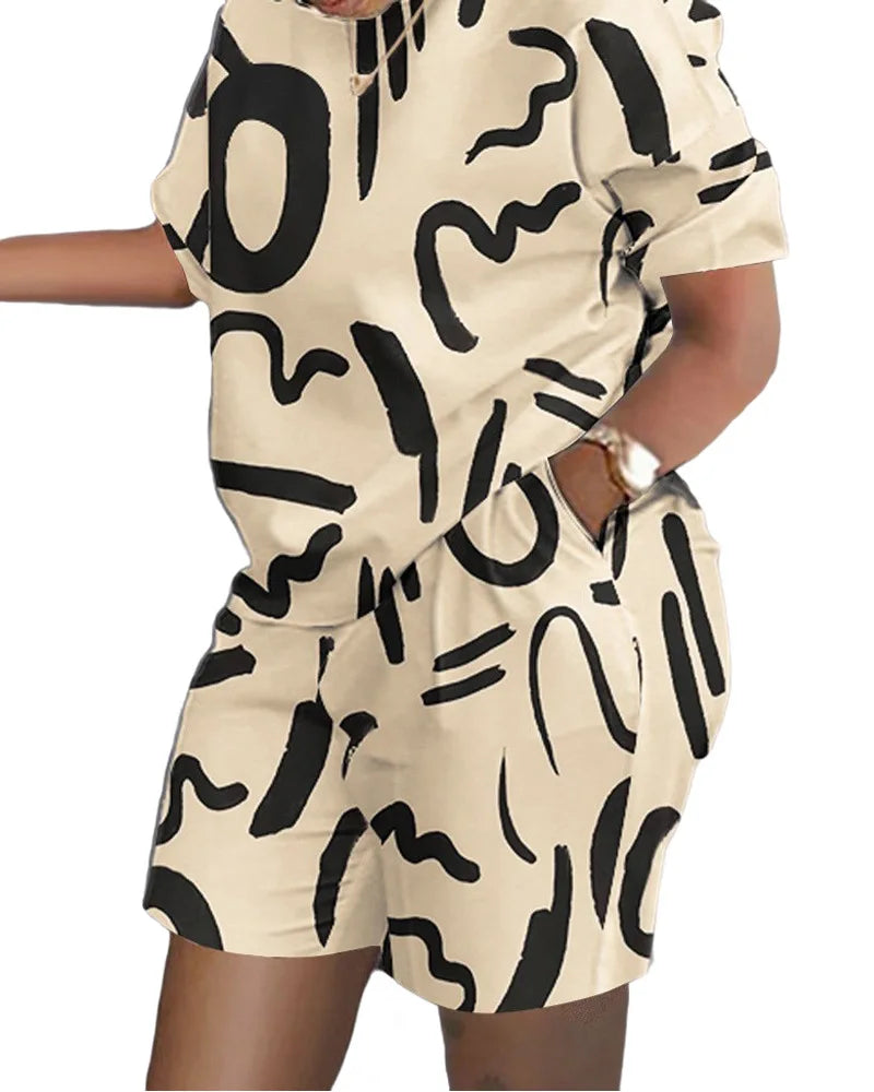 Ladies Casual Summer Two Piece Sets Printed Shorts Sets Women Round Neck Short Sleeve T Shirts Pullover High Waist Trousers Suit