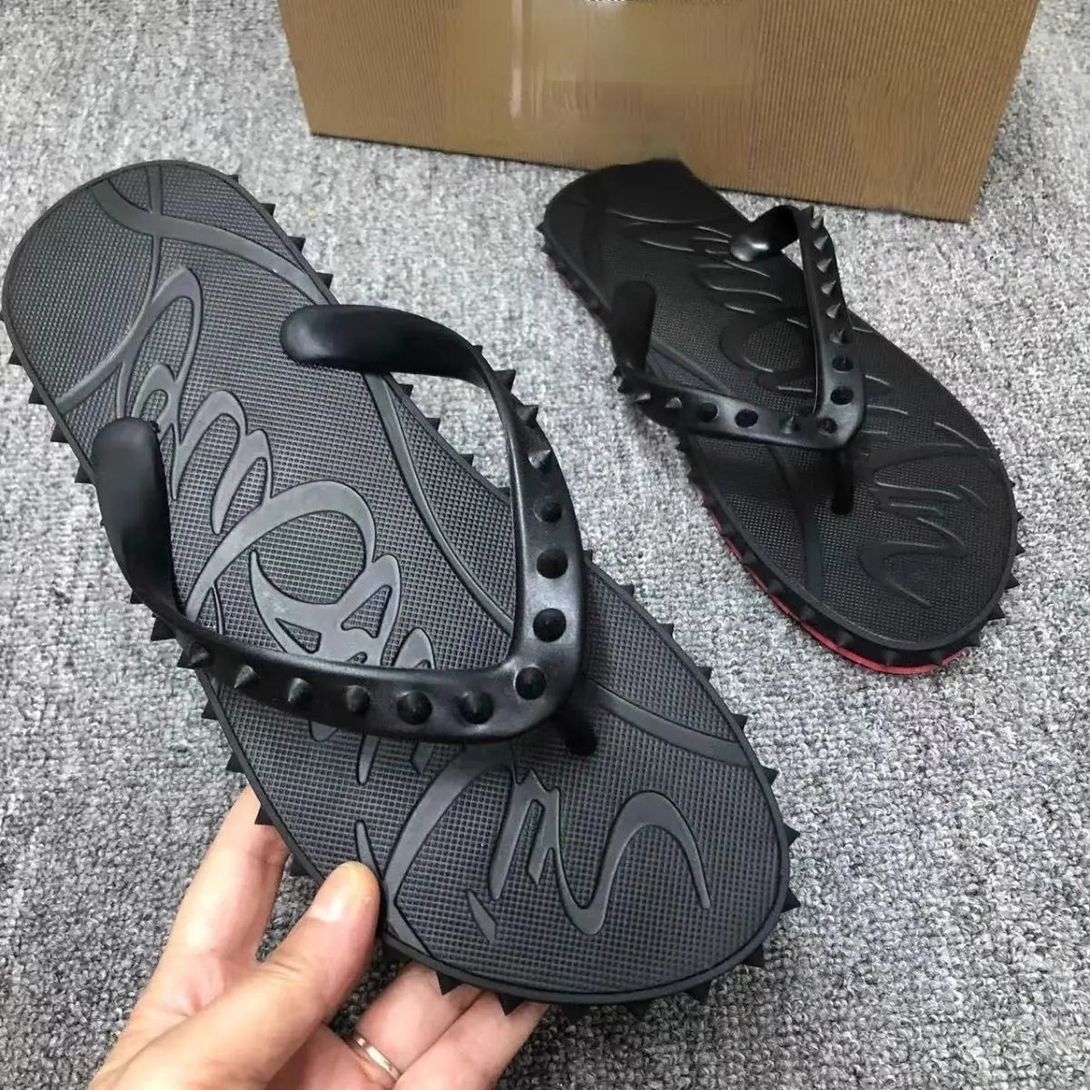 2025 Summer New Men's and Women's Fashionable Flip Flops, Casual Lightweight and Non Slip Slippers