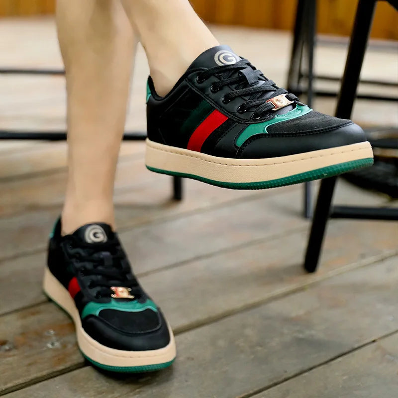 High Quality Fashion Trend Couple Board Shoes New Men Women Anti Slip Odor Proof Sneakers Classic Retro Hot Selling Casual Shoes