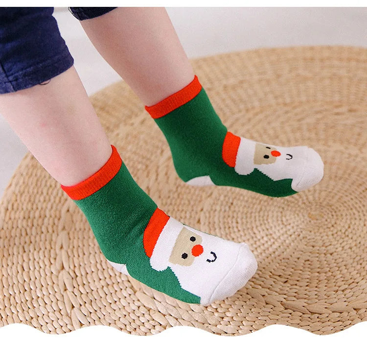 2022 Hot Children's Christmas Terry Socks Plush Thick Warm Omfortable Cartoon Santa Snowflake Baby Boys and Girls Med Tube Sock
