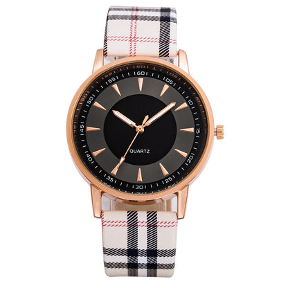 New Fashion Women Watch Simple Vintage Plaid Leather Strap Quartz Wristwatches Dress Casual Ladies Watch Clcok Relogio Feminino