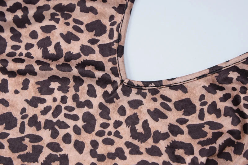 Hugcitar Leopard Print Halter Backless Slip Sexy Bodycon Jumpsuit 2025 Spring Summer Casual Outfits Streetwear Festival Romper