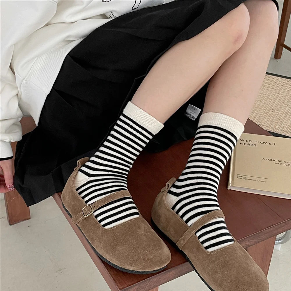 Korean Simple Colored Striped Cotton Socks Women’s Autumn Winter Breathable Middle Tube Socks College Style Trendy Casual Socks