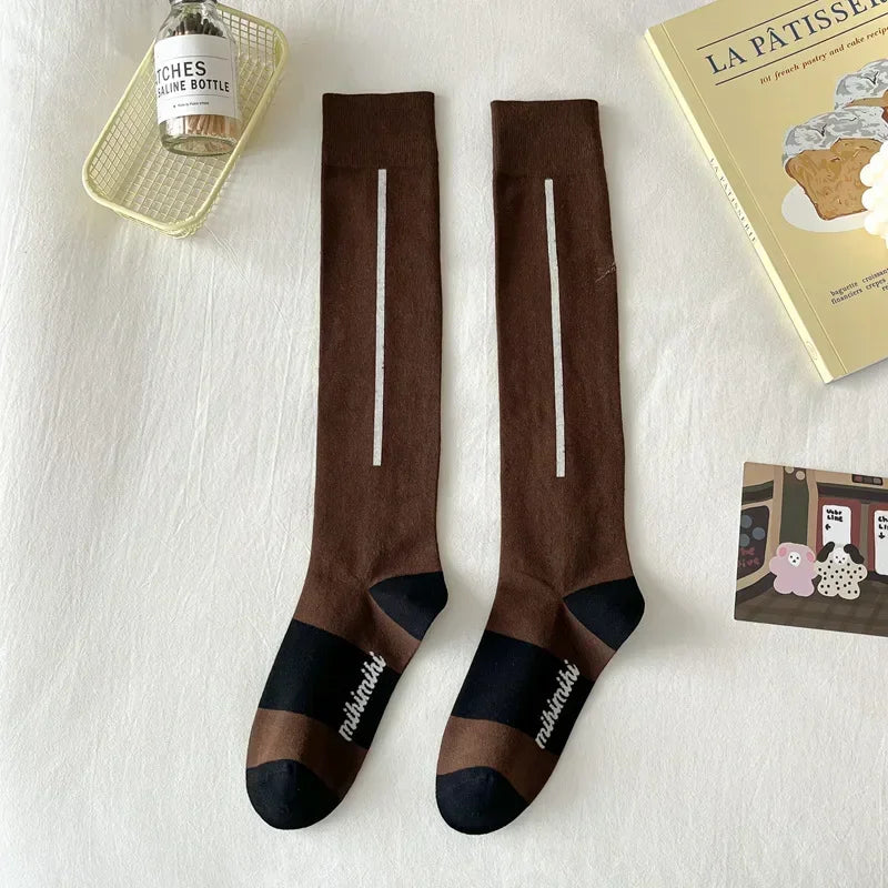 Socks Women's High Tube Calf Knee-length Socks Retro Illustration Art Abstract Street Autumn and Winter Cotton Socks High Sock
