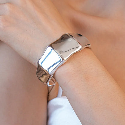 Punk Silver Color Acrylic Cuff Bracelet for Women Men Geometric Round Wide Bracelets Bangles Party Hand Accessories Gifts F