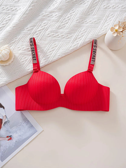 Shantou Seamless Bra Nylon Fabric Comfortable No Steel Ring Strap Underwear Women Gather Small Chest Look Big Sexy Bra