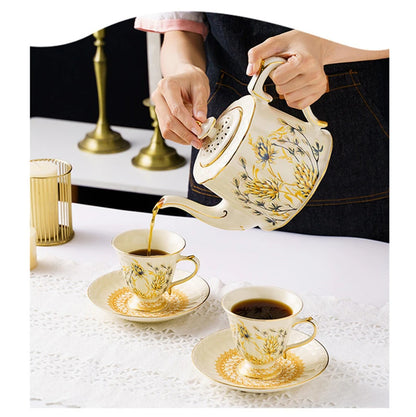 Beautiful Lovely Teapot English British Style 900 ML Canteen Watering Can Jug European High-Grade Porcelain Kettle Ceramic Pot
