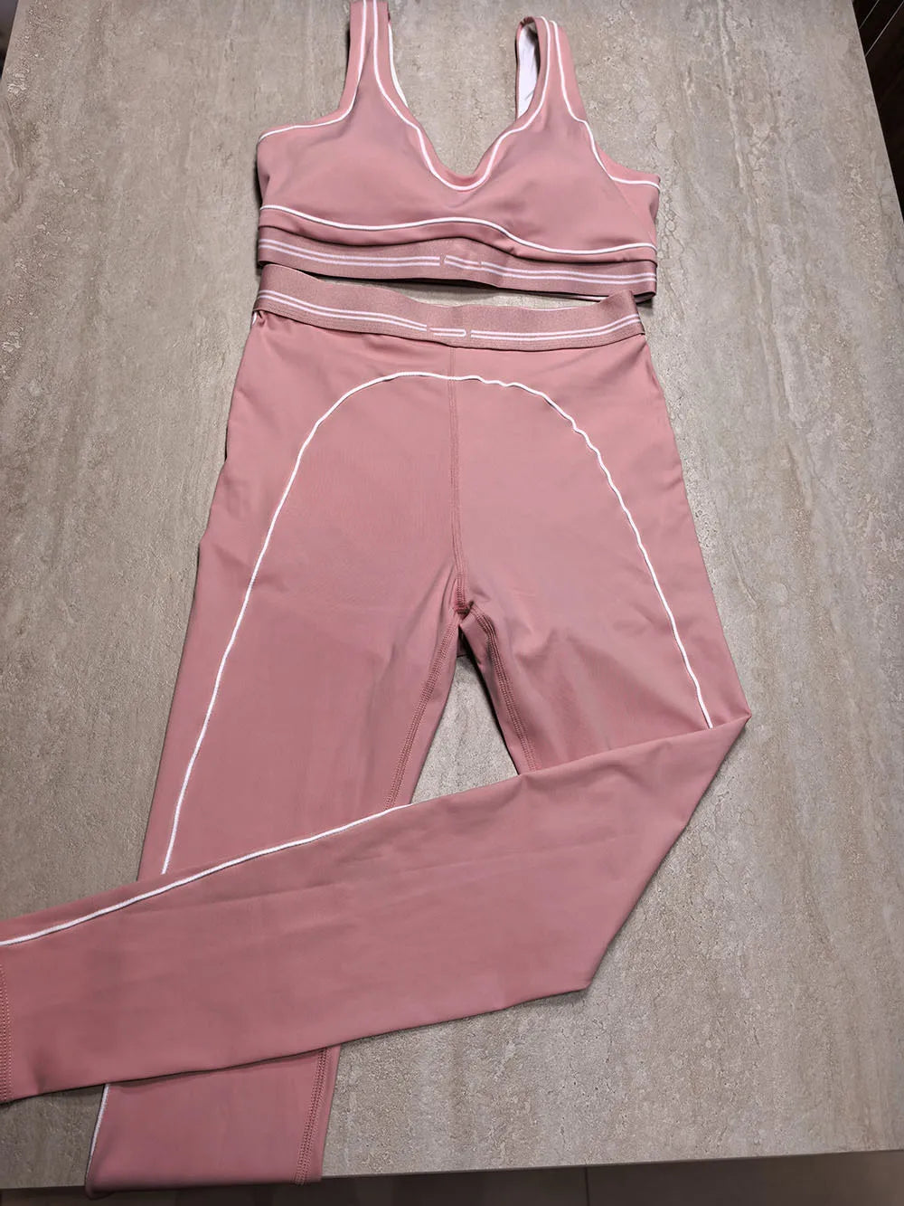 2026 Summer New Women's Sports Line Splicing Bra High Waist Yoga Pants Two Piece Set