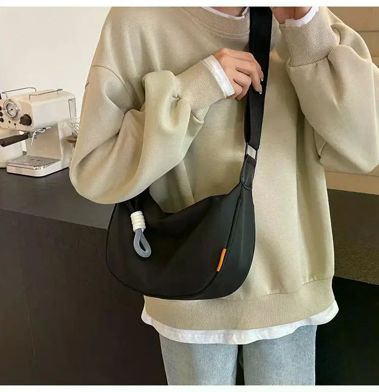 2025 New Fashion Crossbody Bag Simple Wide Shoulder Strap Design Single Shoulder Bag Original Style Commuting Dumpling Women Bag
