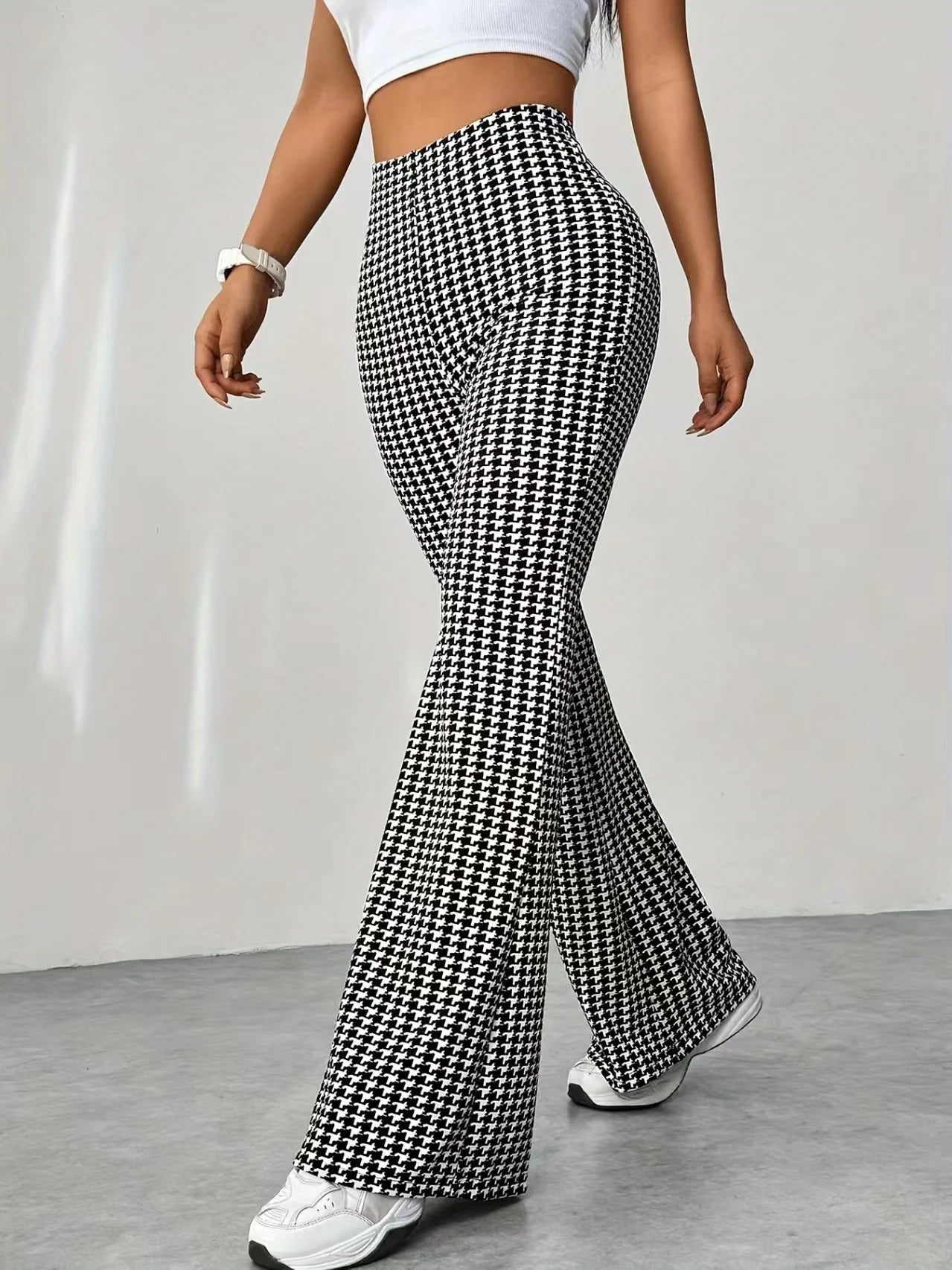 Elastic high waisted herringbone printed flared pants, fashionable casual pants, comfortable micro flared pants