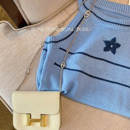 Women's Clothing Fashionable Slim O-neck Knitted Tanks Summer Sexy Chic Geometric Embroidery Sleeveless Tops