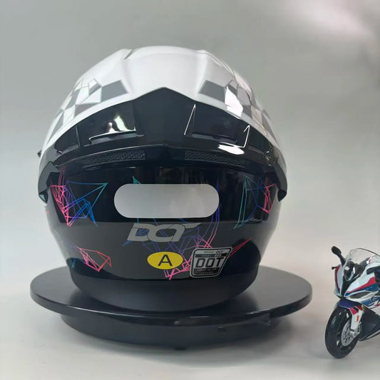Men's Motorcycle Helmet Full Face Cover Dual Lens Cruise Off-Road Motorcycle Helmet 3C Certified