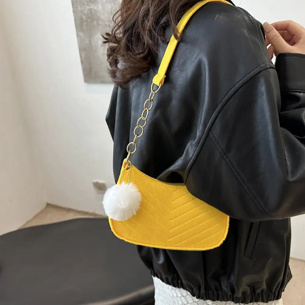 Mini Women Shoulder Bags Fashion Felt Women's Bag Design Advanced Underarm Handbags Mini Saddle Bag