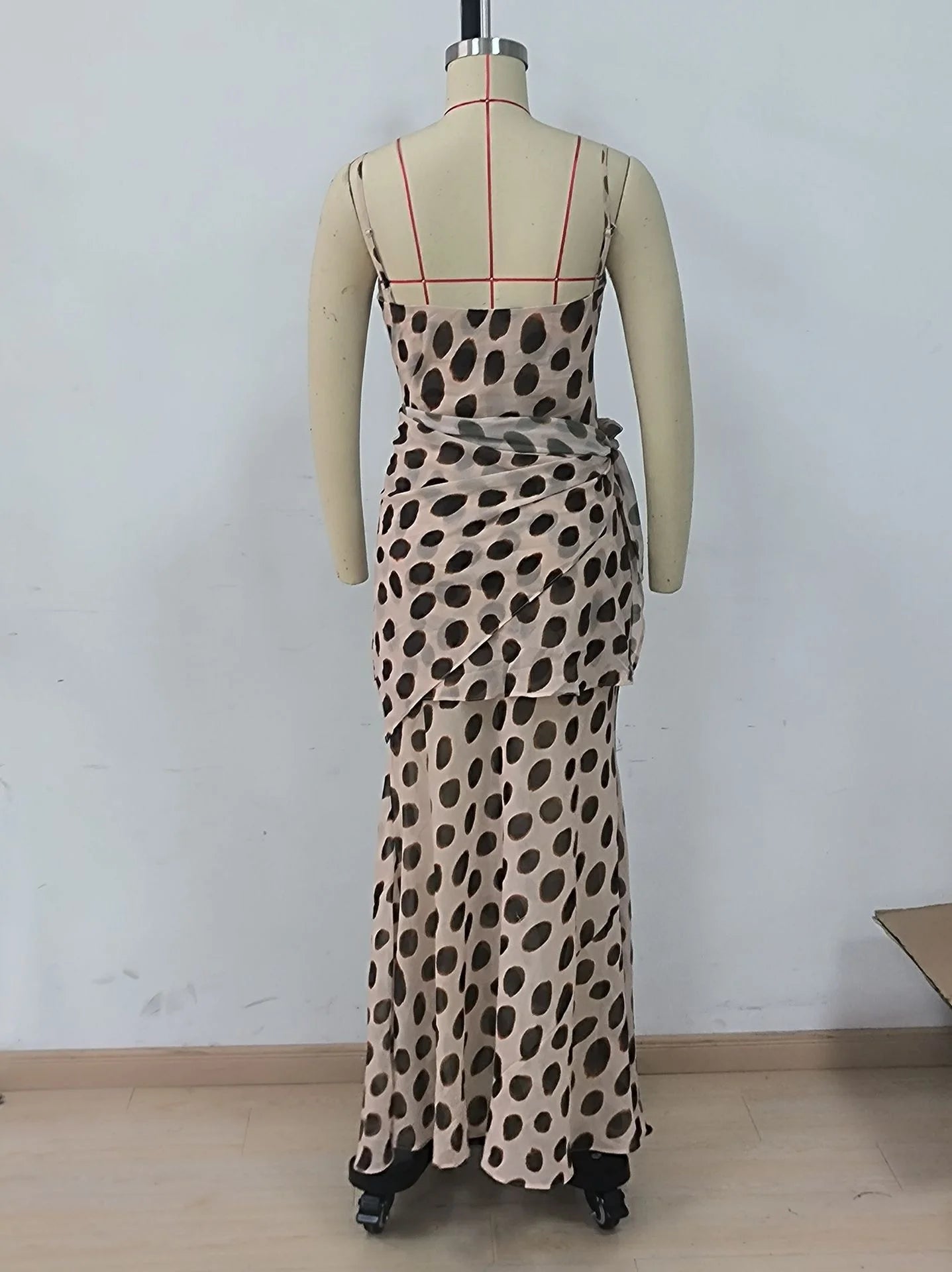 Sexy Leopard Print Women's Summer Dress Y2k Sleeveless Waist Cinching Strap Dresses With Scarf New Casual Beach Party Robe 2026