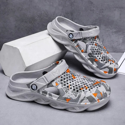 Flat Sandals Men Shoes EVA Slippers Garden Platform Sandals Man Summer Sandals New Male Sneakers Outdoor Flip Flops Home Clogs