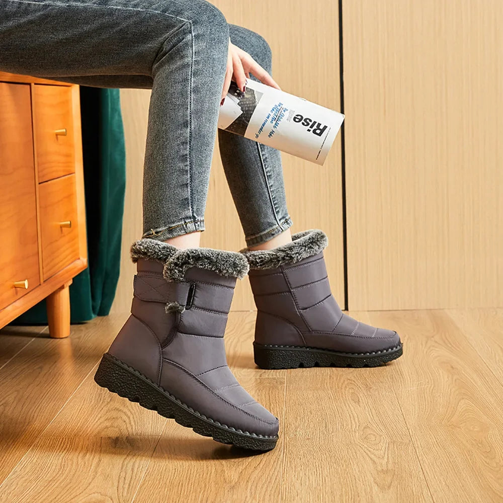 Waterproof Winter Boots for Women 2025 New Faux Fur Long Plush Snow Boots Woman Platform Shoes Warm Cotton Couples Ankle Boots