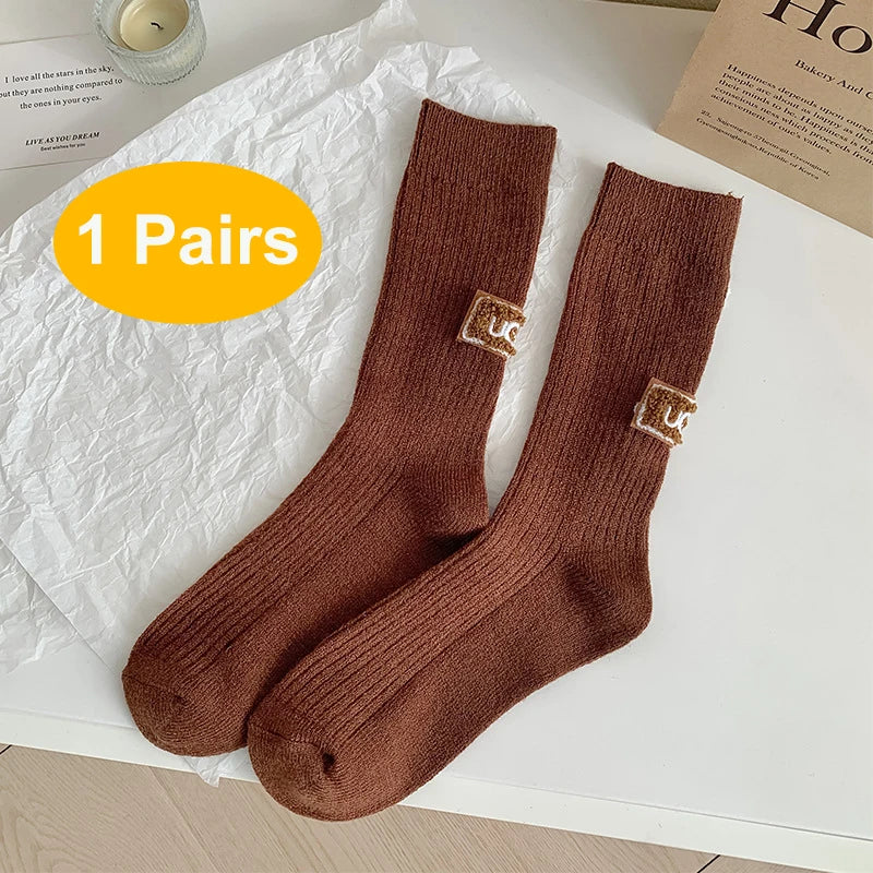 2 Pairs Cashmere Socks Winter Women Warm Wool Thickened Mid-Tube Trendy Heel Furry Label Letter Solid Color Snow Boot Socks New