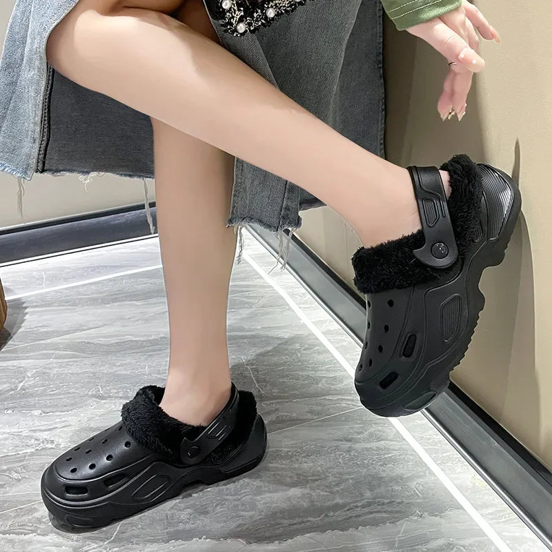 Plush slippers 2025 new winter men's and women's thick high heels soft-soled beach garden shoes home plush ripped slippers