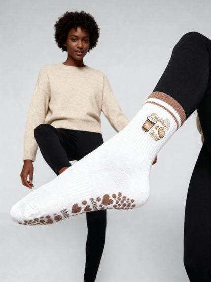 European sizes 36-43, 1 Pair of Heart-Shaped Lace Embroidered Yoga Socks, Mid-Calf Length, for Women