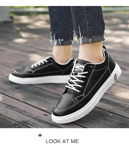 New Style White Sneakers for Men, Korean Version, Trendy Platform Shoes, Versatile for All Occasions, Sporty and Casual Shoes