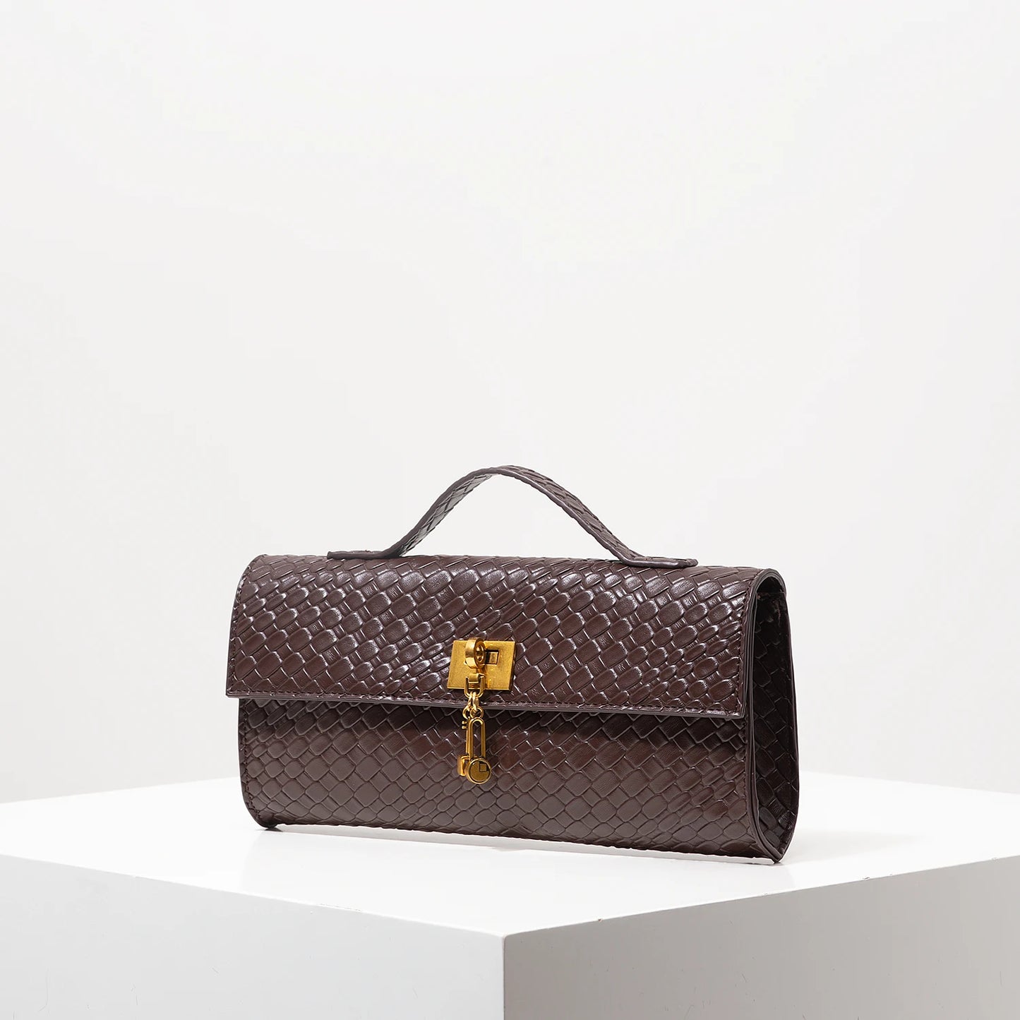 Vintage Faux Leather Woven Baguette Bag, Flap Women's Clutch, Elegant Evening Bag, Burgundy Wallet, Women's Dress Party, Wedding Accessory (Random Pattern)