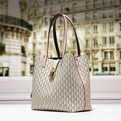 CH Classic Fashion Women's Bucket Bag Good Quality PVC Material Luxury Brand 2025 New Commuter Trend Crossbody Bag