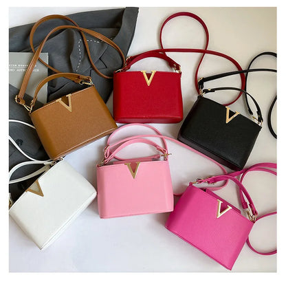 New Fashionable V Decor Shoulder Bag Trendy Ins Bucket Crossbody Handbag For Women