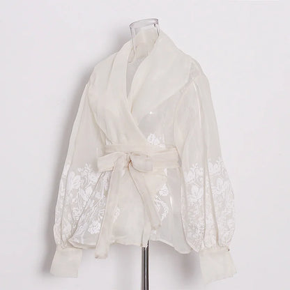 TWOTWINSTYLE Colorblock Patchwork Lace Up Shirts For Women V Neck Lantern Long Sleeve Temperament Blouses Female Fashion Style