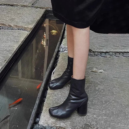 Luxury Brand Designer Tabi Split-toe Ankle Boots Women Genuine Leather Chunky Round Heel Short Boots 2024 Autumn Winter Shoes