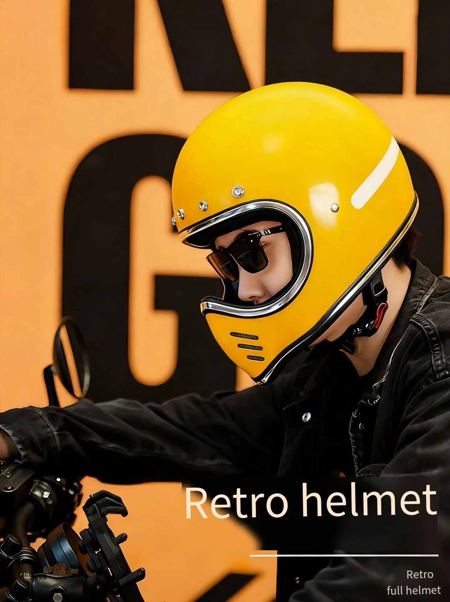 Motorcycle helmet Japanese pointy helmet retro cruise knight helmet motorcycle scooter FRP four seasons space helmet.