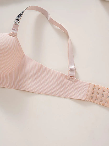 Shantou Seamless Bra Nylon Fabric Comfortable No Steel Ring Strap Underwear Women Gather Small Chest Look Big Sexy Bra