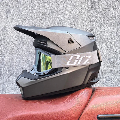 ORZ's new motorcycle off-road helmet, rally helmet, and mountain bike downhill helmet