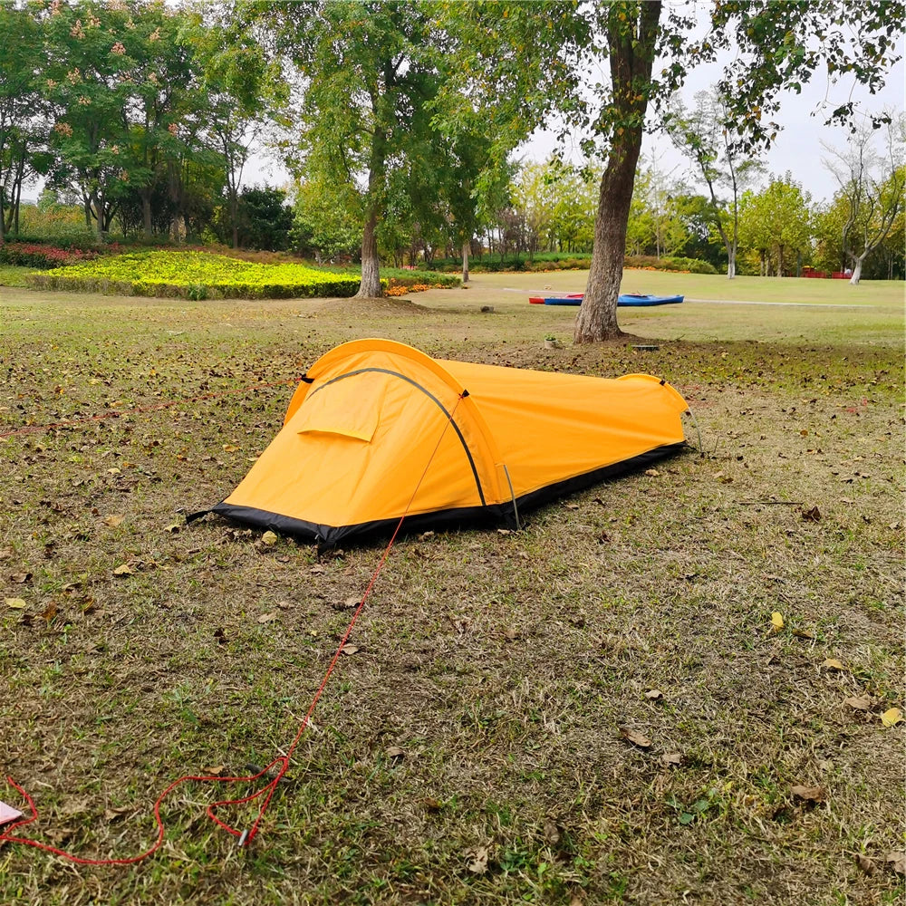 Portable Backpacking Tent Outdoor Camping Sleeping Bag Tent Beach Lightweight Single Person Sleeping Bag Tent with Storage Bag