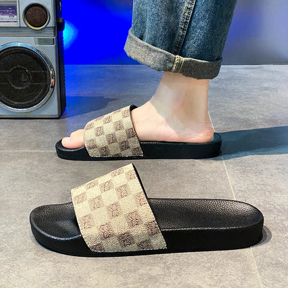 Men's Slippers Summer 2025 New Outer Wear Home Flip Flops Men's Non-Slip Beach Sandals