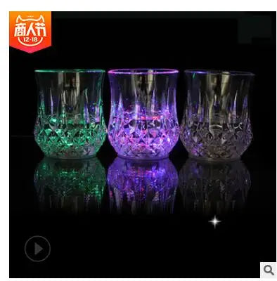 1pcs Color-Changing Luminous LED Dragon Cup Water Activated Lights Beer Coffee Milk Tea Wine Whisky Bar Mug Travel Creative Gift