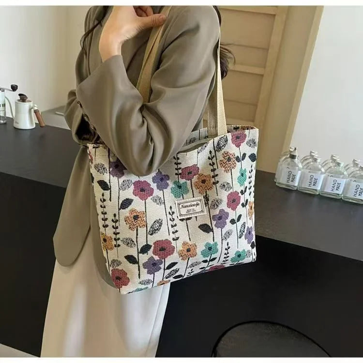 Large Capacity Niche Single Shoulder Bag for Women, Ins Style Canvas Bag, Tote Bag for Class, Commuting Bag
