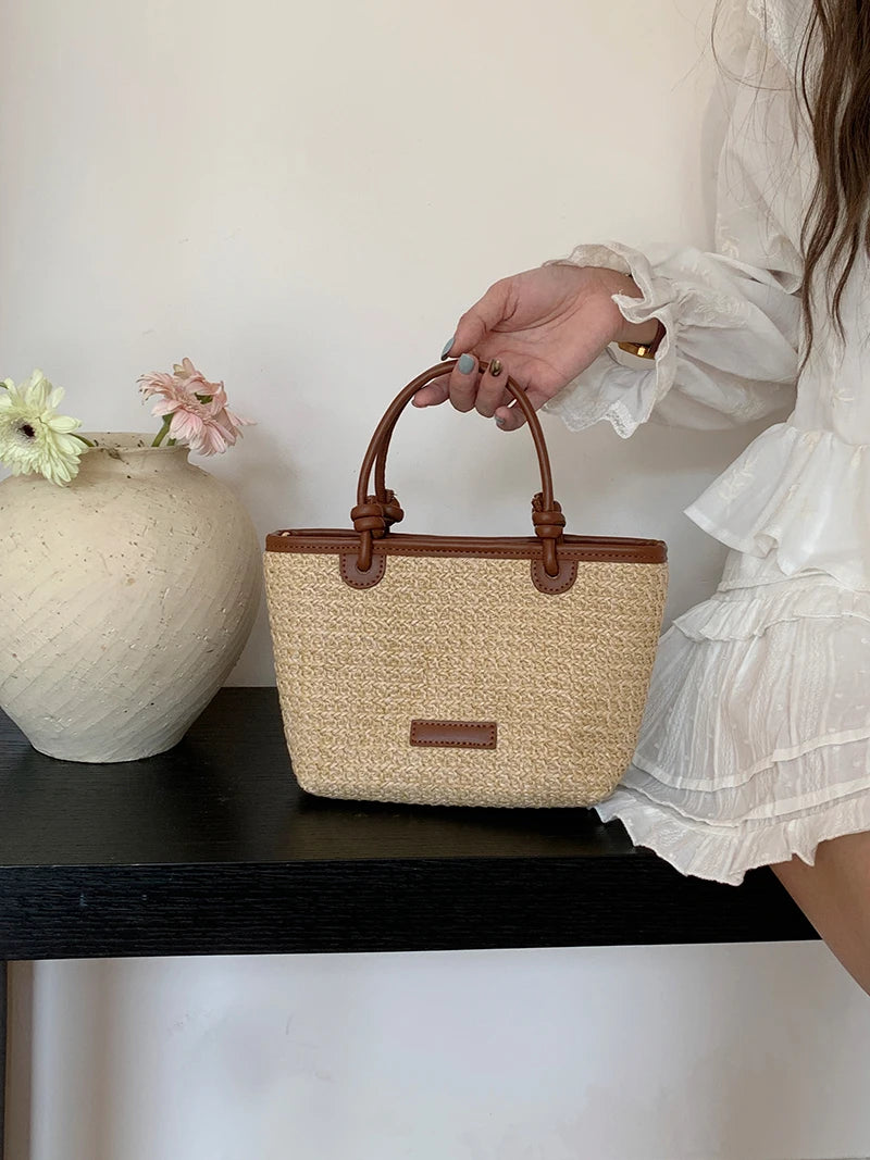Summer Vacation Women's Beach Straw Shoulder Bag Retro Design Ladies Portable Crossbody Bags Knot Basket Woven Tote Handbags
