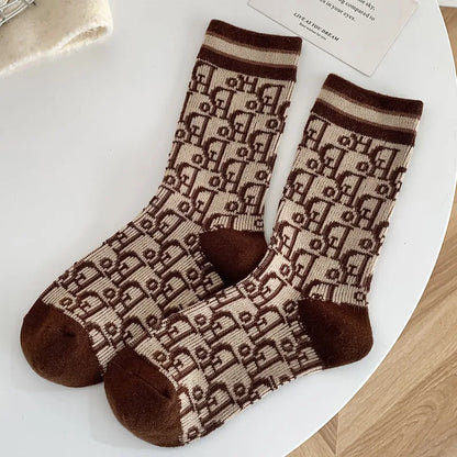 Kuwa 1/2Pairs Trendy Winter Wool Socks Ladies Monogram Pattern Solid Color Thickened Middle Tube Socks Breathable Wholesale