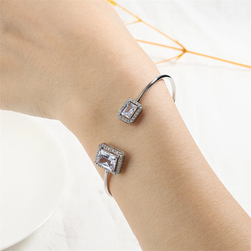 Luxury Geometry Gold Color Cuff Bangles For Women Fashion Cubic Zirconia Bracelets INS Party Everyday Jewlery.