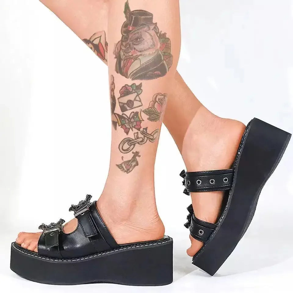 Metal Decoration Women Slippers Designer Summer Sandals Buckles Vampire Cosplay Platform Black Gothic Shoes for Women Slippers
