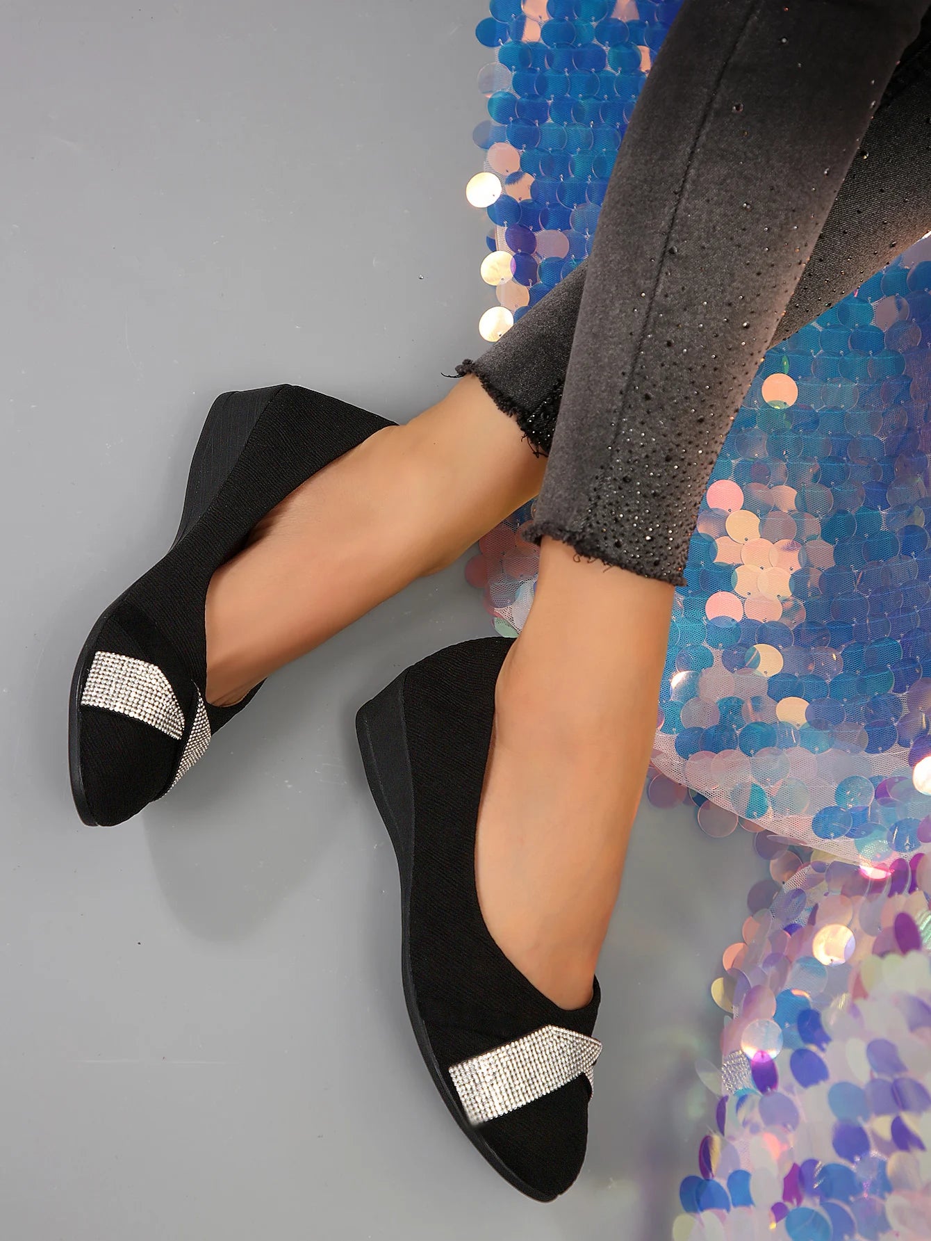 French-style Temperament Ballet Shoes, Low-heeled Comfortable and Stylish Single Shoes, Rhinestone-decorated Low-cut Women's Fla