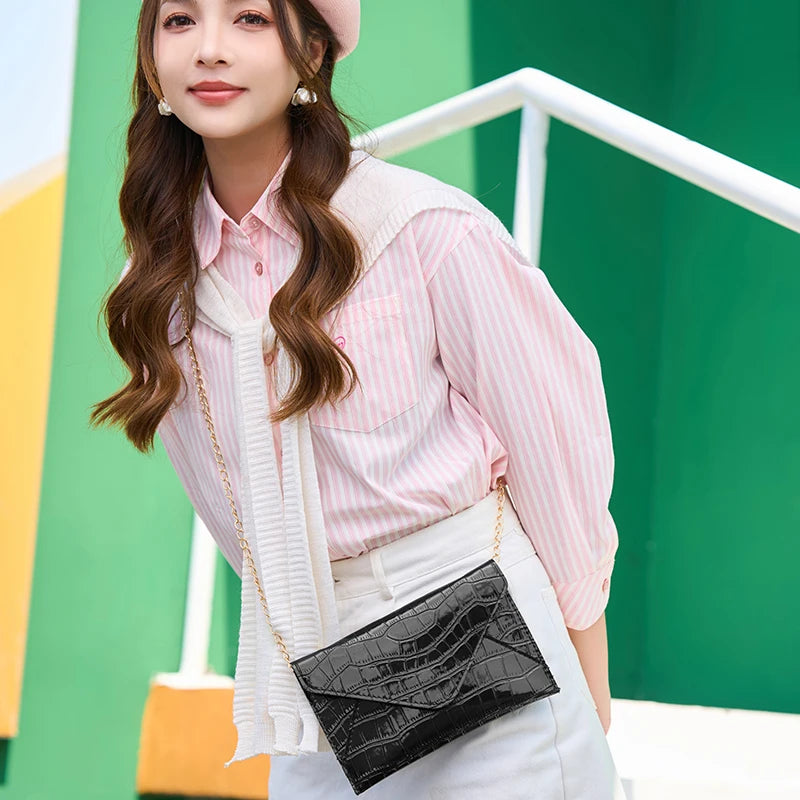 Gold Silver Evening Bag Women Elegant Fashion Banquet Clutch Chain Shoulder Bags Luxury Purse Female Wedding Party Bags Wallet