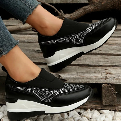 Women Sneakers 2024 New Outdoor Casual Sneakers Women Mesh Lightweight Breathable Non-slip Flat Designer Shoes for Women