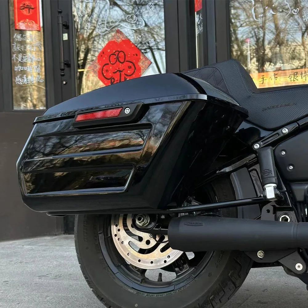 Motorcycle Hard Chopped Performance Saddlebag Bags&Carbon Fiber Latch Kit For Harley Touring Road King RG Street Glide 2014-2023