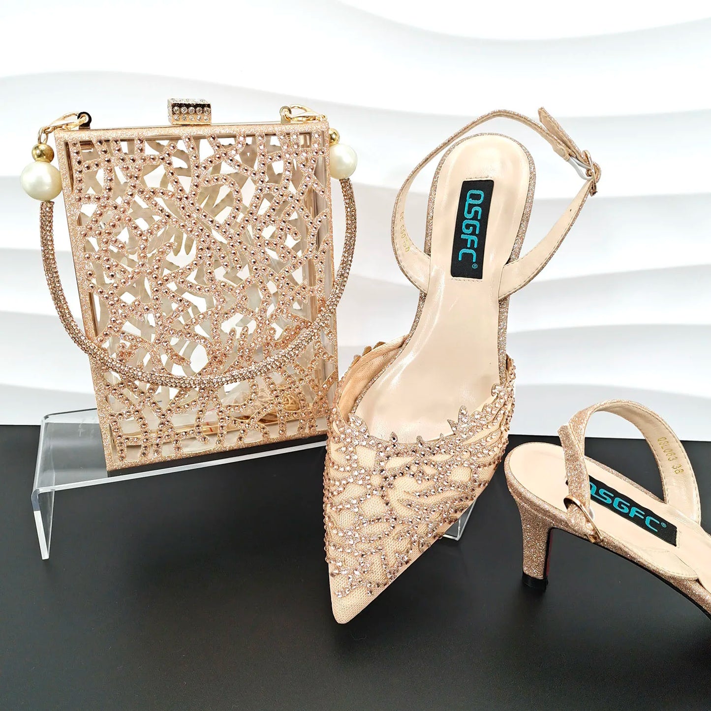 Luxury African Nigerian Bride Party Shoes Sky Blue All Rhinestone Pointed Heels Matching Shoe Bag Set