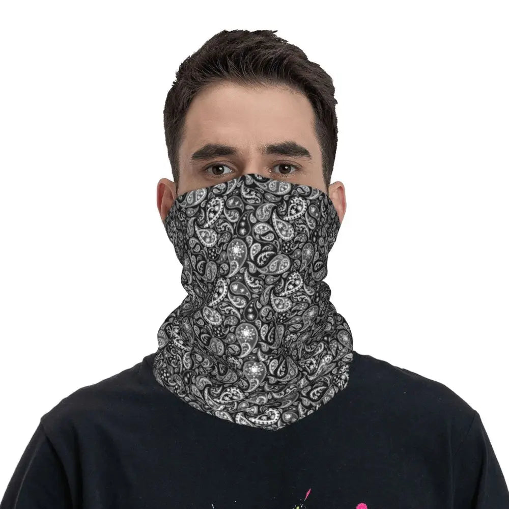 Custom Black Bandana Pattern Bandana Neck Gaiter for Hiking Cycling Women Men Wrap Scarf Paisley Style Headband Warmer