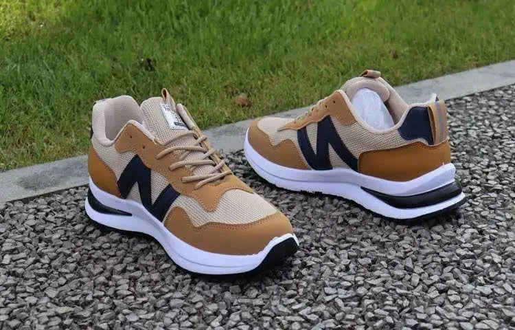 New Spring Autumn Men's Breathable Mesh Sports Shoes Korean Style Lightweight Casual Shoes Soft Bottom Running