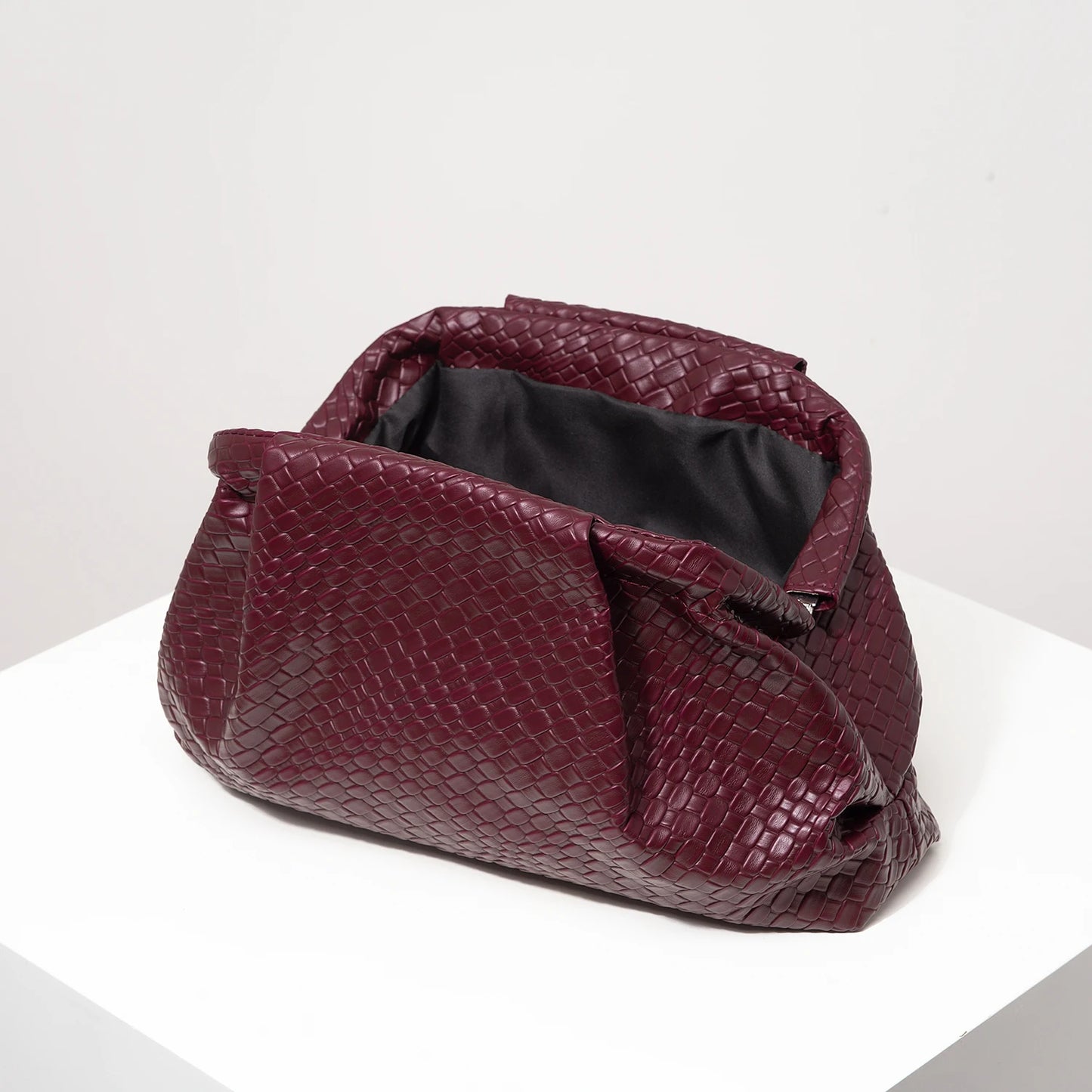Vintage Artificial Leather Woven Pattern Clutch Bag，Burgundy Bag，Prom Dresses for Women，Large Capacity Women Purse