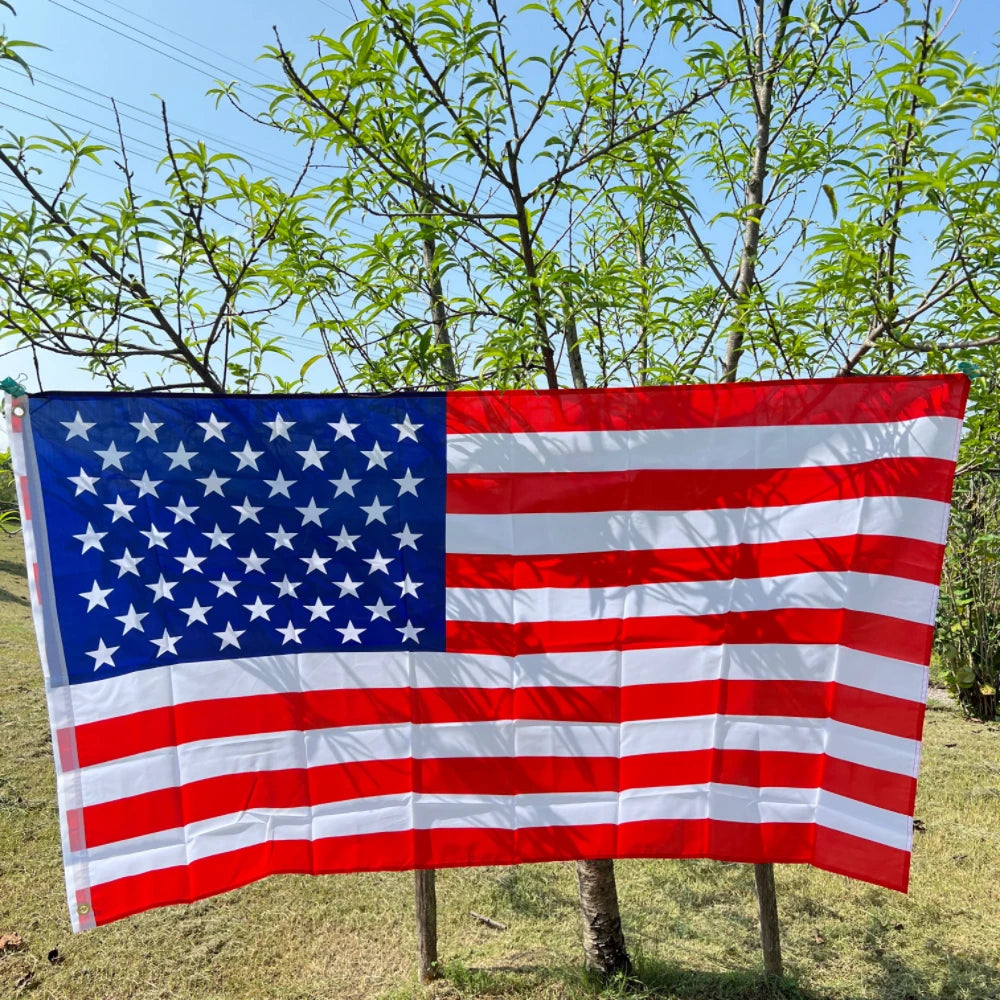 35.4X59 inch  American Flag Independence Day Outdoor USA Flag Waterproof Sewn Stripes Brass Grommets 90*150cm