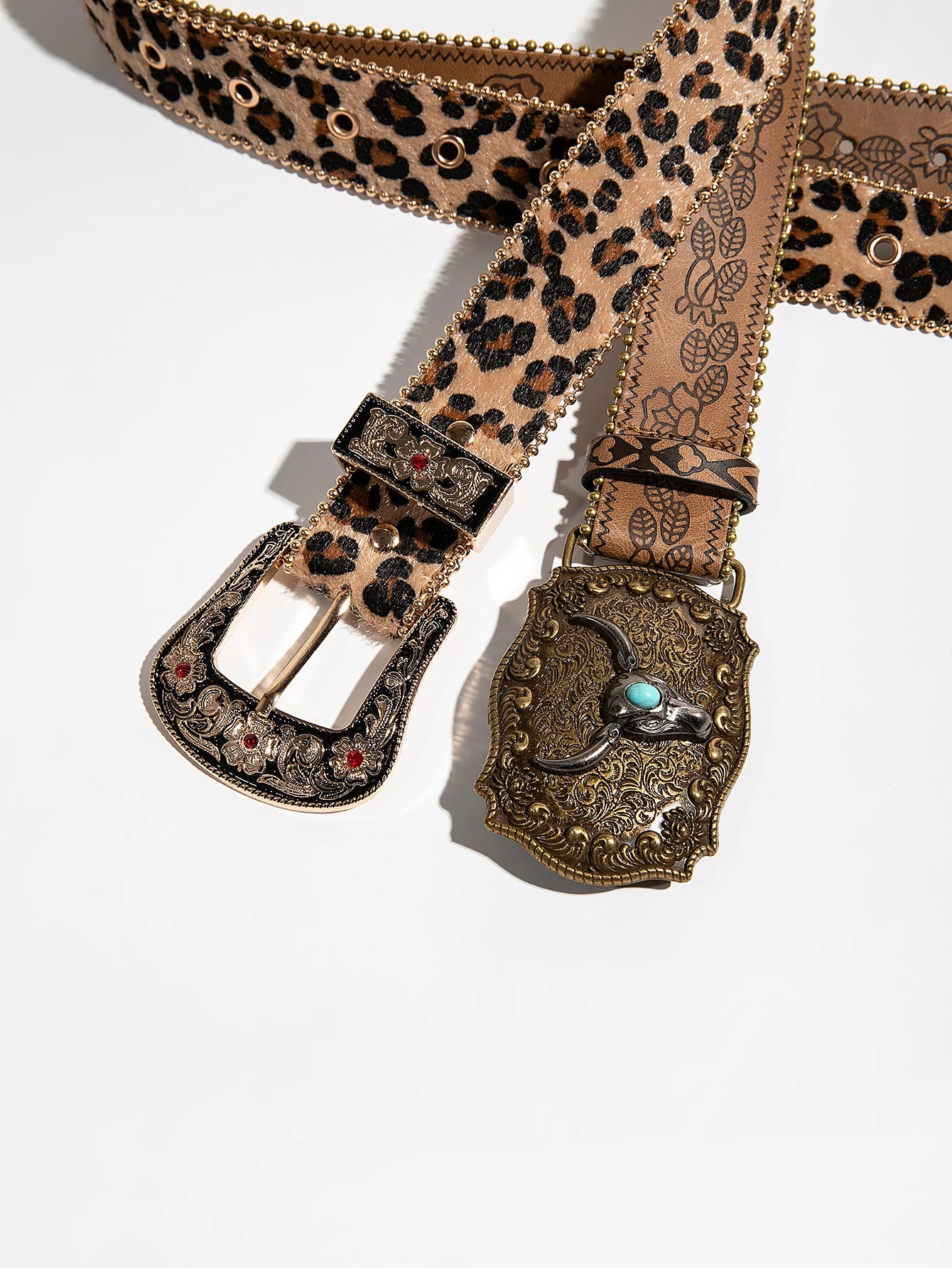 1ps Vintage Carved Gemstone Buckle, Leopard Floral Embossed Pearl Edge Waist Belt For Ladies Daily Wear
